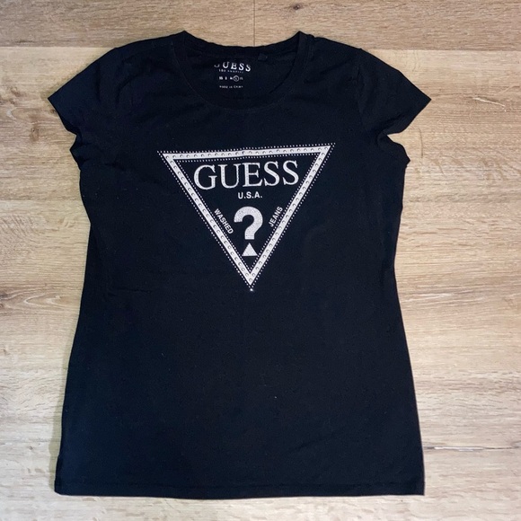 Vintage 2000's GUESS Black studs, Baby Tee Logo Size large - Picture 2 of 10